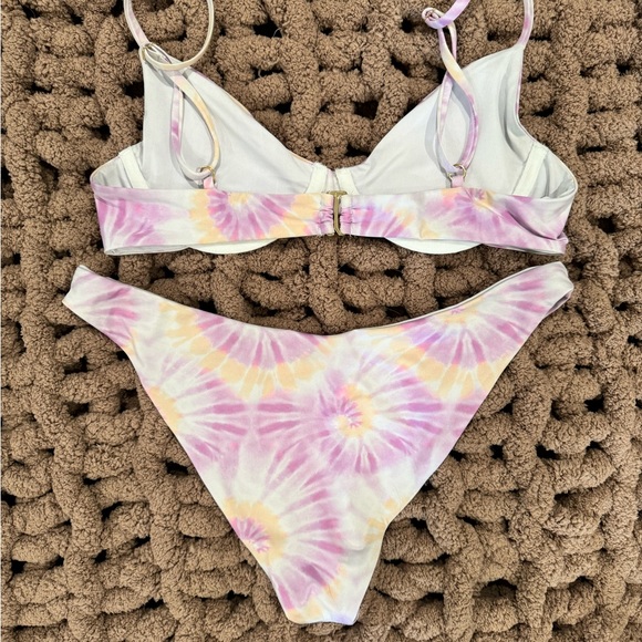 Great condition! Beach Riot Tie Dye Swim Suit - Picture 3 of 5